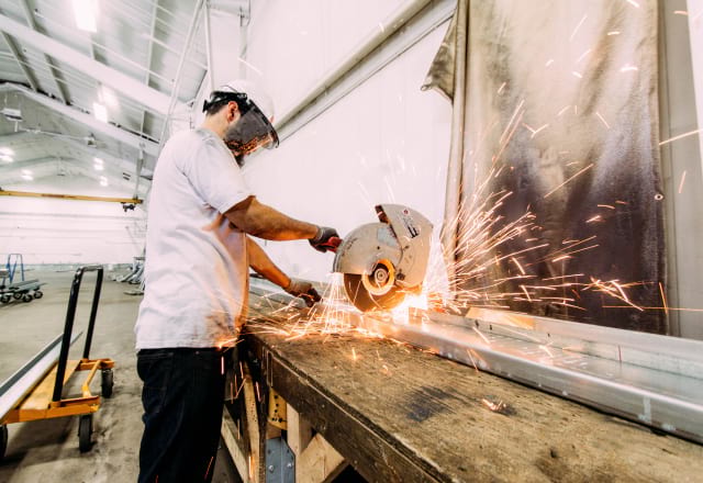 profissionais de aberturas a porta Lisboa